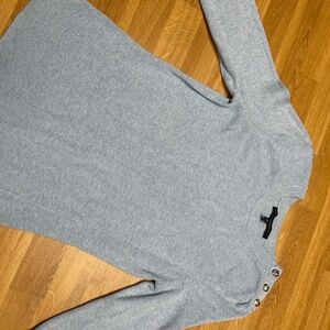 White House Black Market knit top